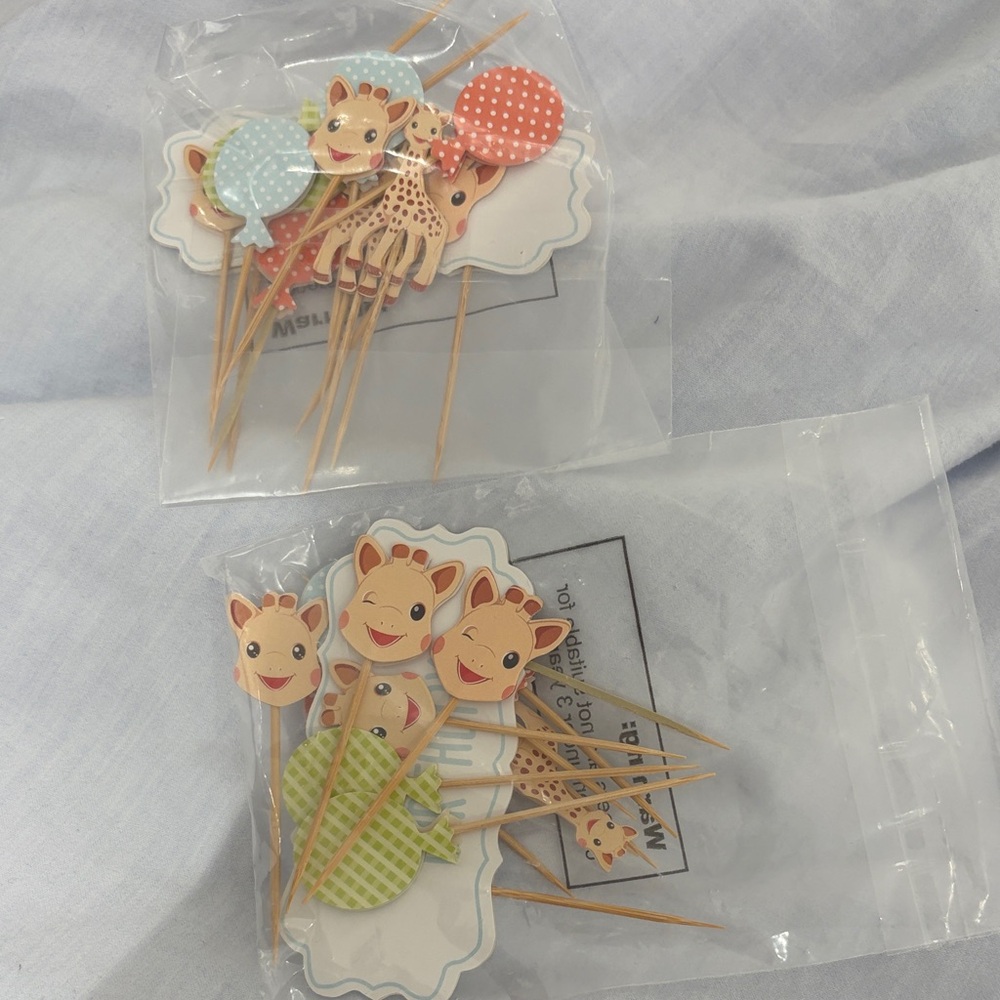 Giraffe Party Picks - Assorted Blue, Green & Coral